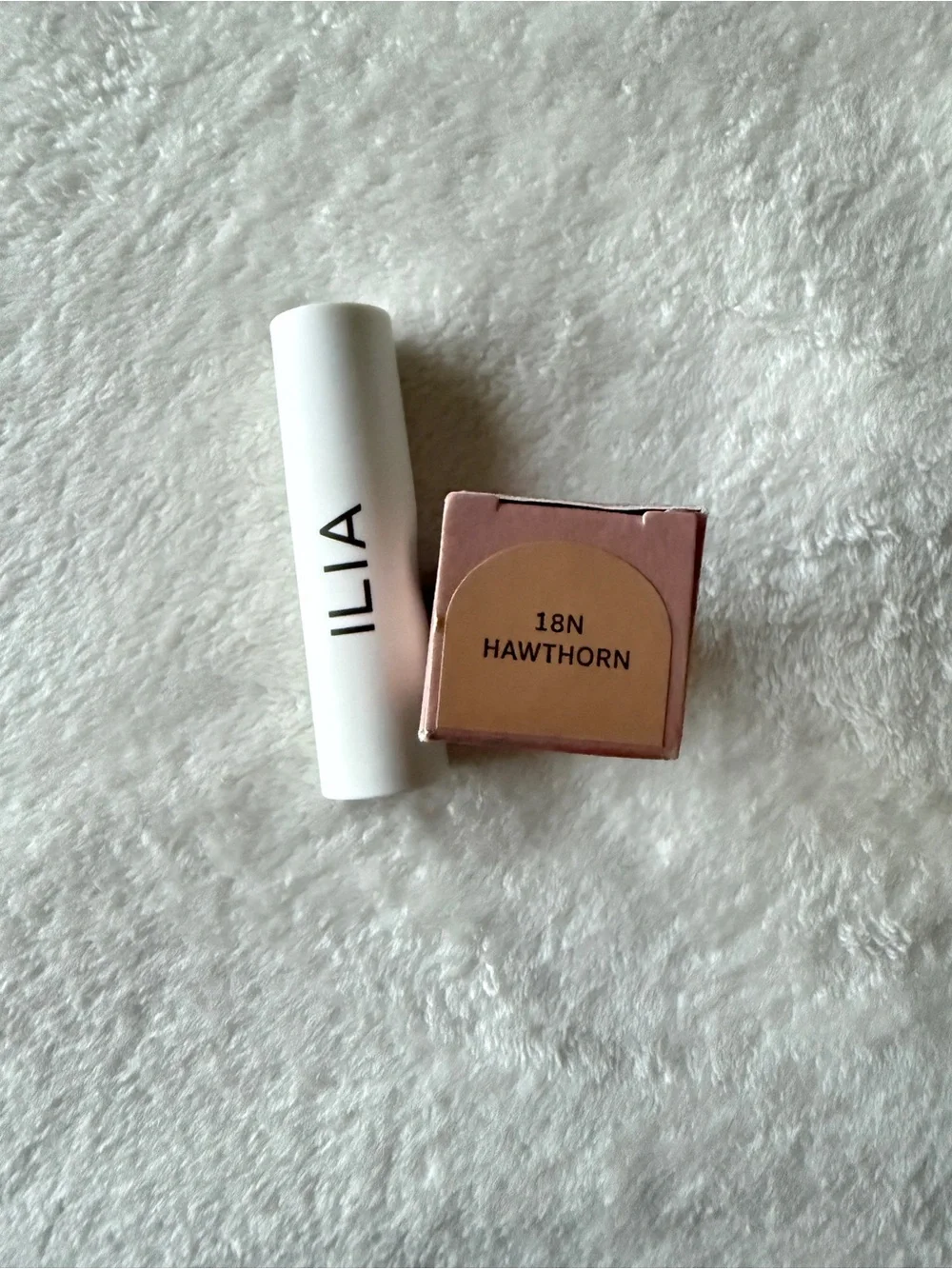 ILIA BEAUTY Skin Rewind Complexion Stick in Hawthorne 18N Full Size 0.35 oz NIB